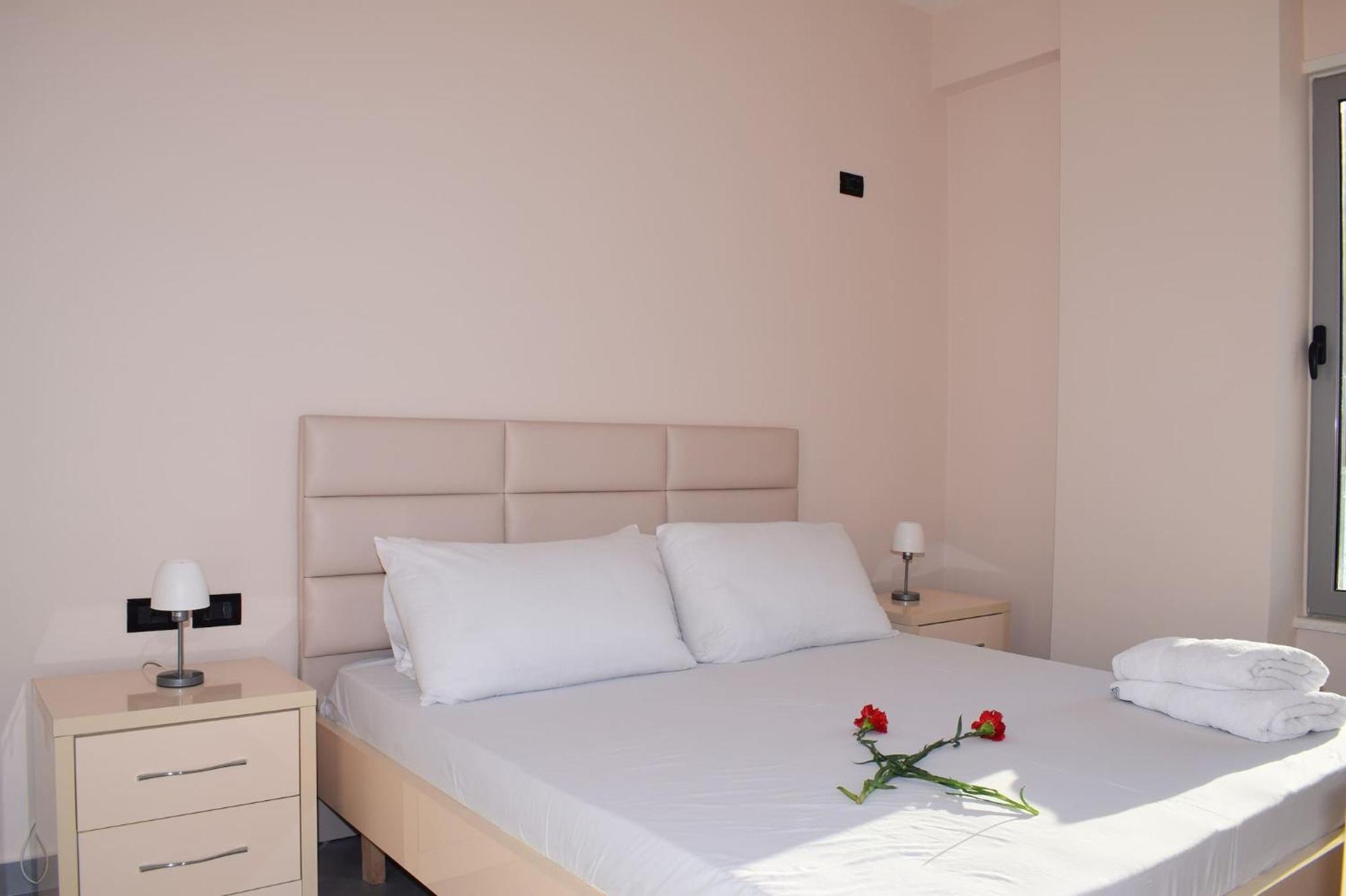 Brisa Del Mar Apartments ドゥラス エクステリア 写真