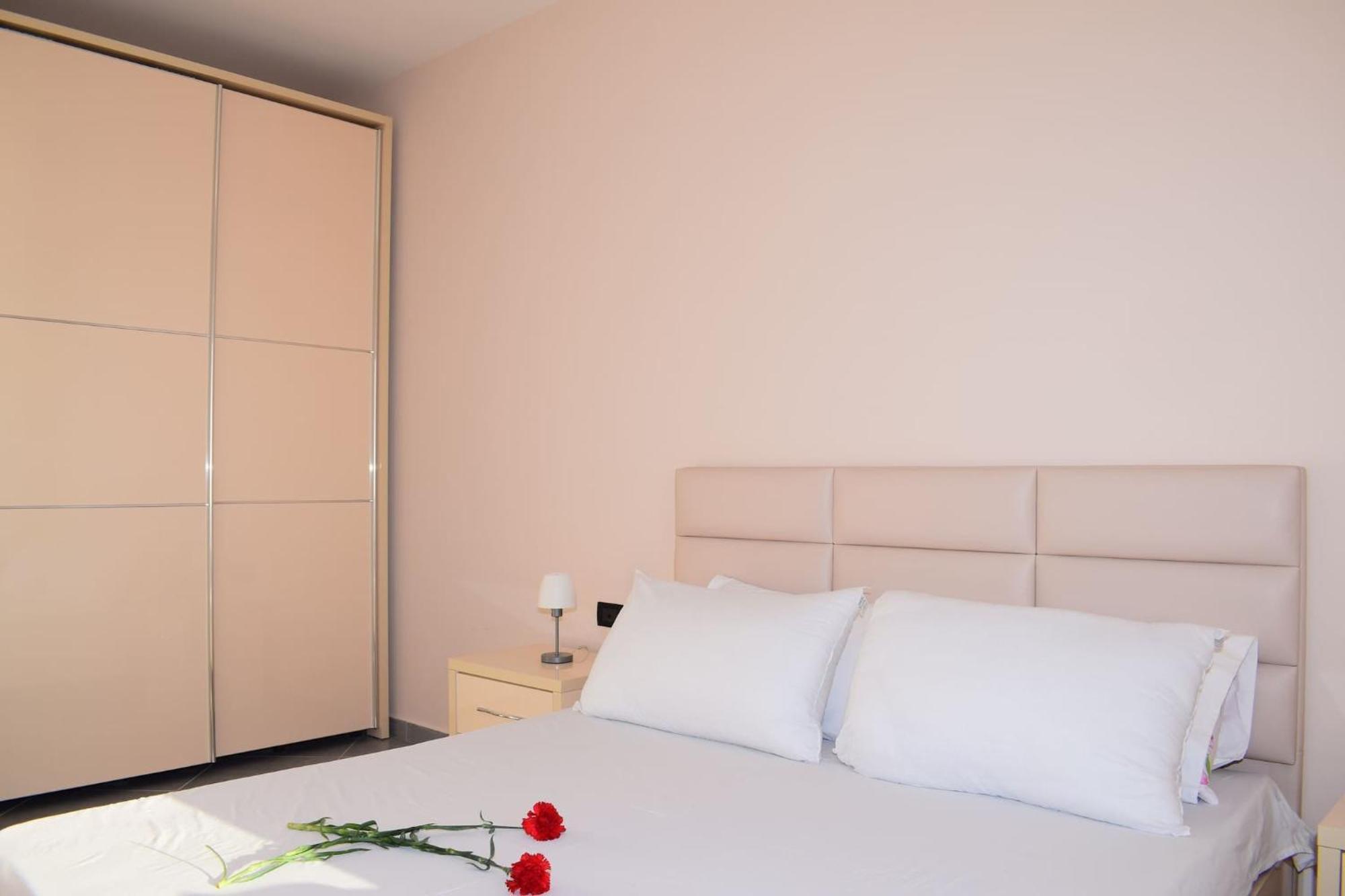 Brisa Del Mar Apartments ドゥラス エクステリア 写真