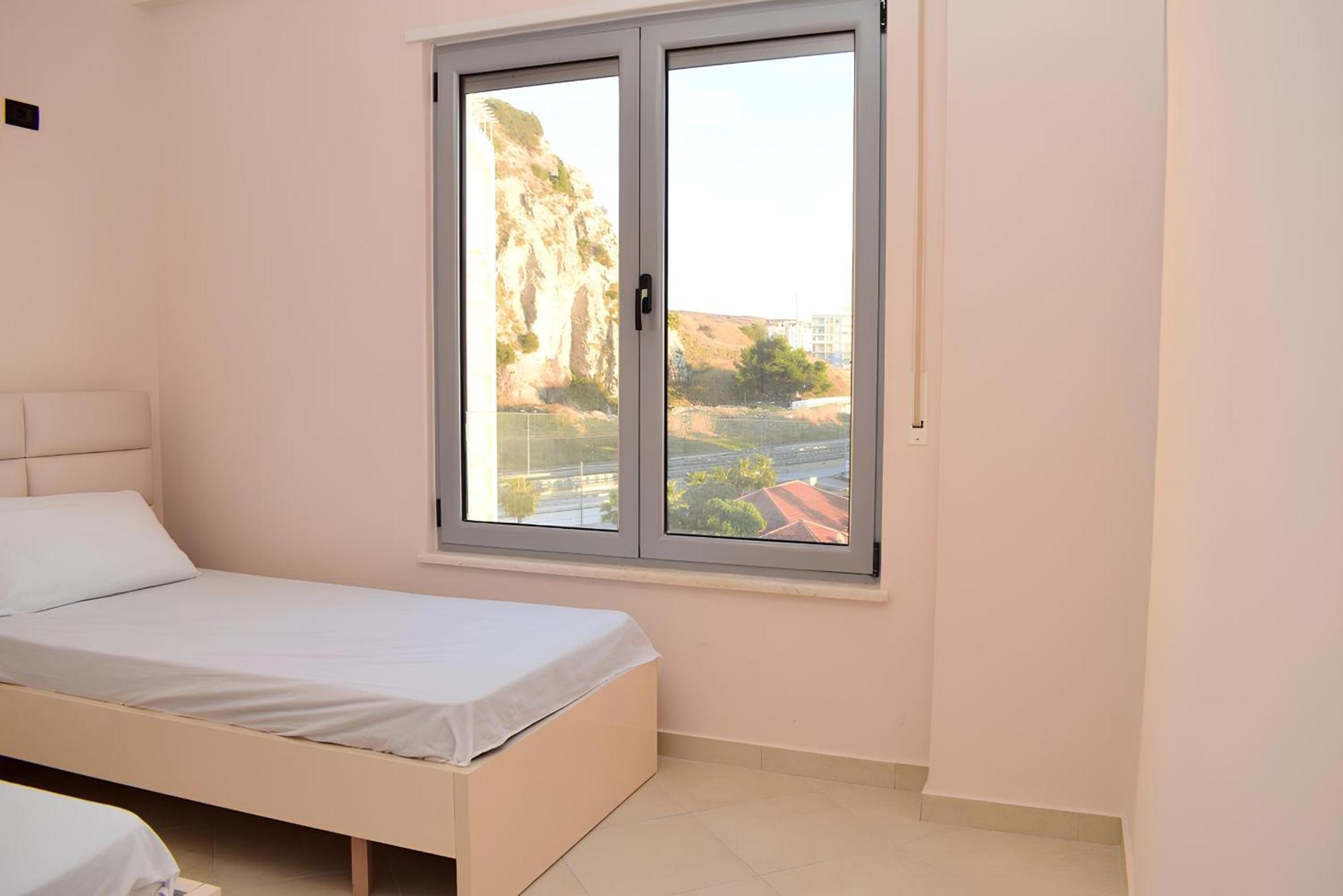 Brisa Del Mar Apartments ドゥラス エクステリア 写真